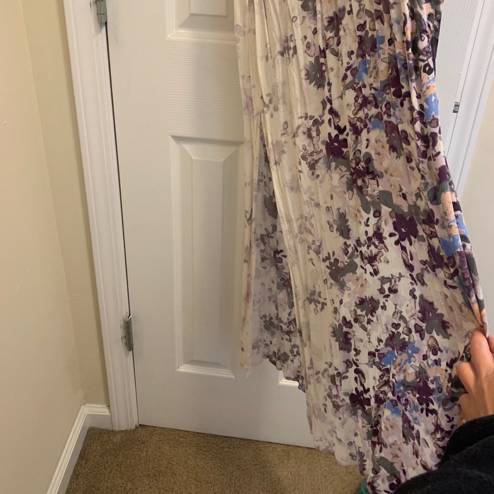 Flowly Maxi Dress - Picture 7 of 8